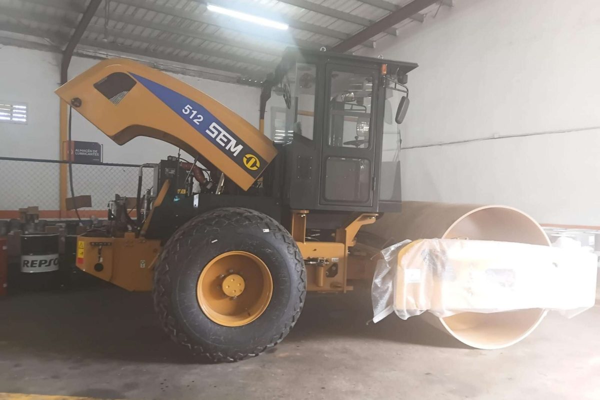 Compactadora Vibratoria SEM 512